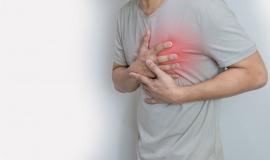 hands-holding-chest-with-symptom-heart-attack-disease_33807-784.jpg