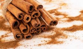 stack-cinnamon_144627-452.jpg