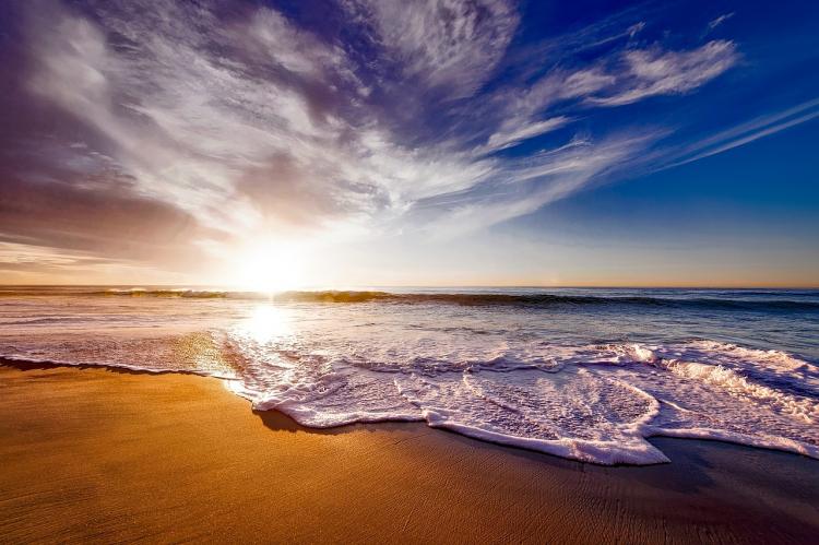 «Нужно приехать и увидеть»: топ пляжей Приморья от известного актера