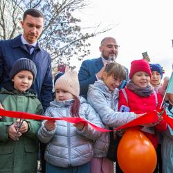 На месте заброшенного пустыря появилось новое общественное пространство #16