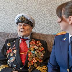 Одним из первых поздравления принял Василий Максимович Волчек #1