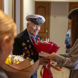 Одним из первых поздравления принял Василий Максимович Волчек #3