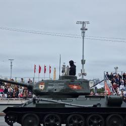 Парад военной техники открыли символы Победы – легендарные Т-34 #5