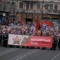 Праздничные мероприятия начались утром у мемориала Морякам торгового флота, погибшим в годы ВОВ #13