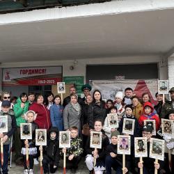 Акция объединила 400 участников #8