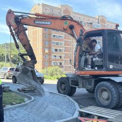 По программам благоустройства от администрации ремонтируют дворы и создают комфортную среду #1