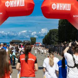 Торжества начались с «Забега первых», в котором приняли участие две тысячи детей в возрасте от 6 до 11 лет #16