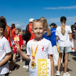 Торжества начались с «Забега первых», в котором приняли участие две тысячи детей в возрасте от 6 до 11 лет #18