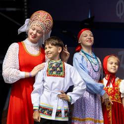 Торжества начались с «Забега первых», в котором приняли участие две тысячи детей в возрасте от 6 до 11 лет #33