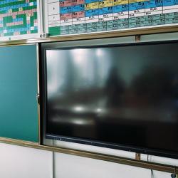 К новому учебному году учреждение получило обновленные учебные классы, современный пищеблок и отремонтированный актовый зал #3