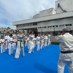 Дворец детского творчества превратился в большую праздничную площадку, где дети и взрослые учились, играли и наслаждались концертом #3