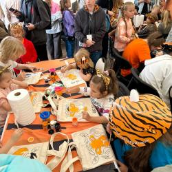 Город наполнили шествие, мастер-классы и музыка #7