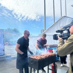 На центральной площади открылись Дни Республики Беларусь — ярмарка, техника, культура и дружба народов #8