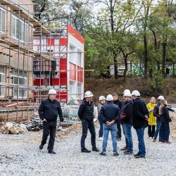 Строительно-монтажные работы в дошкольном учреждении ведутся ежедневно #7