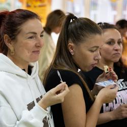 Гостям представили широкий ассортимент блюд, которые регулярно подаются детям #12