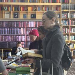 Обмен книгами и впечатлениями состоялся в уютной атмосфере библиотеки БУК #7