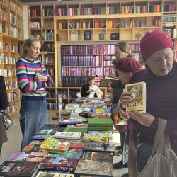 Обмен книгами и впечатлениями состоялся в уютной атмосфере библиотеки БУК #11