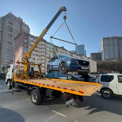 Наиболее проблемной зоной, где работа эвакуаторов оказалась особенно востребованной, стал район улицы Нейбута и Зелёного Бульвара #7