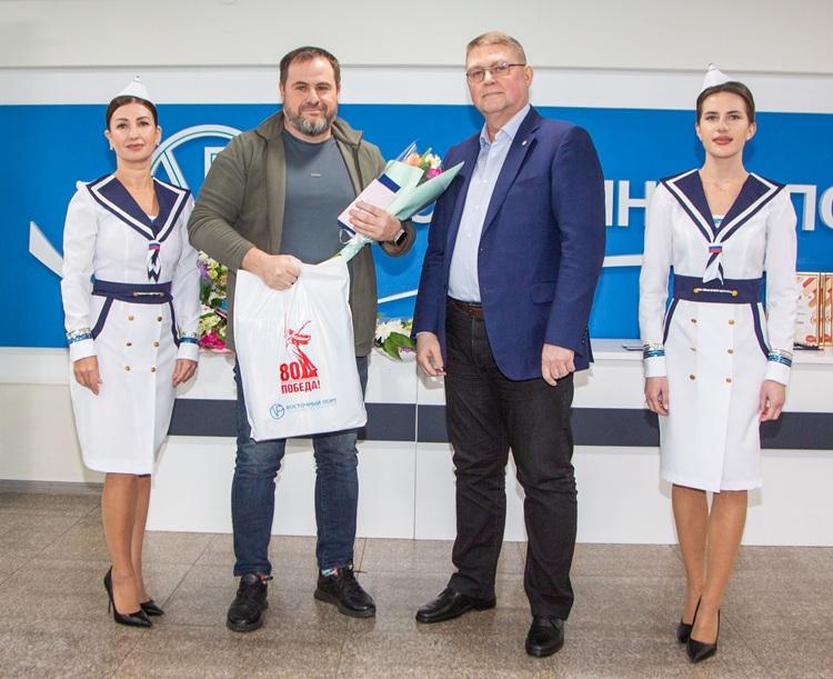 ветераны порта.jpg