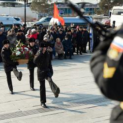В памятном мероприятии приняли участие губернатор Приморского края Олег Кожемяко и глава Владивостока Константин Шестаков #18