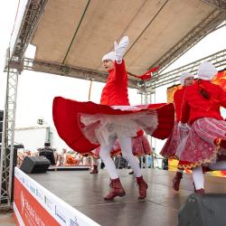 Торжественное шествие «Масленичного поезда» дало старт мероприятию #2