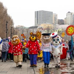 Торжественное шествие «Масленичного поезда» дало старт мероприятию #5