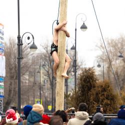 Торжественное шествие «Масленичного поезда» дало старт мероприятию #36