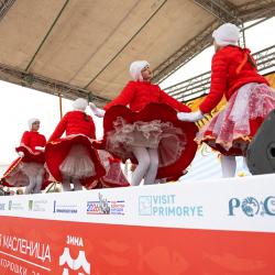 Торжественное шествие «Масленичного поезда» дало старт мероприятию #42