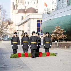 Первые лица города и флота вместе с ветеранами почтили память героев #9
