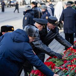 Первые лица города и флота вместе с ветеранами почтили память героев #12