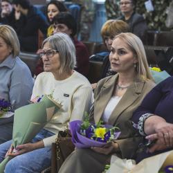 Для близких военнослужащих организовали торжественный прием, праздничный концерт и рассказали о мерах социальной поддержки #8