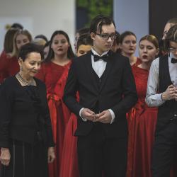 Для близких военнослужащих организовали торжественный прием, праздничный концерт и рассказали о мерах социальной поддержки #11