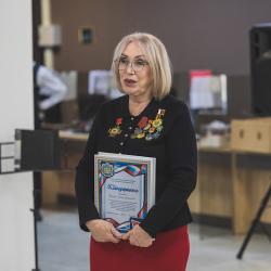 Для близких военнослужащих организовали торжественный прием, праздничный концерт и рассказали о мерах социальной поддержки #12