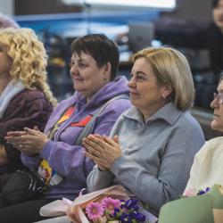 Для близких военнослужащих организовали торжественный прием, праздничный концерт и рассказали о мерах социальной поддержки #16