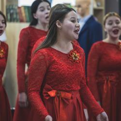 Для близких военнослужащих организовали торжественный прием, праздничный концерт и рассказали о мерах социальной поддержки #17