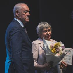 В Приморской краевой филармонии прошло торжественное собрание, посвященное Международному женскому дню #12