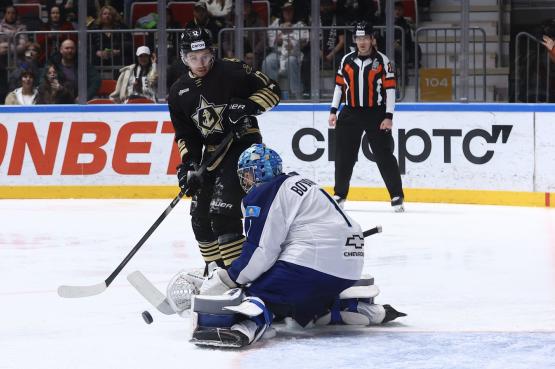Атмосфера на трибунах во Владивостоке