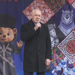 Участниками торжества стали представители администрации города, общественных и молодежных организаций, а также неравнодушные жители #9