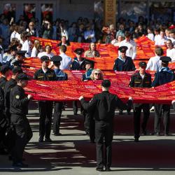 Финалом акции стал торжественный марш первоклассников #3