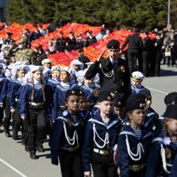 Финалом акции стал торжественный марш первоклассников #16