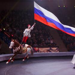 Легендарный продюсерский центр «Королевский цирк Гии Эрадзе» вновь отправляется в столицу Приморья #8