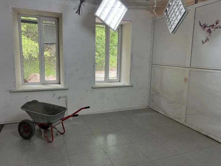 edcb1338-ac63-4567-b623-fbc250475d4b.jpg