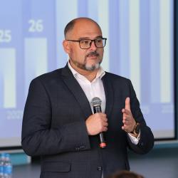 Открывая разговор, глава краевой столицы подвел итоги работы администрации за последние пять лет #7