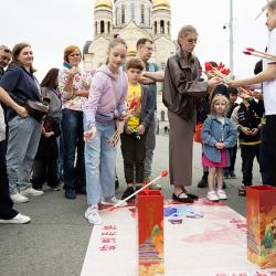 Генконсульство КНР при поддержке администрации города организовало праздник с концертами, мастер-классами и зоной китайской кухни #5