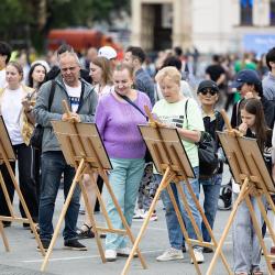 Генконсульство КНР при поддержке администрации города организовало праздник с концертами, мастер-классами и зоной китайской кухни #14