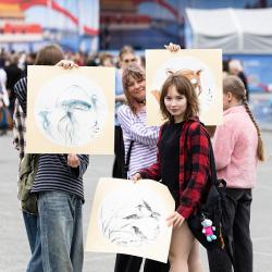 Генконсульство КНР при поддержке администрации города организовало праздник с концертами, мастер-классами и зоной китайской кухни #43