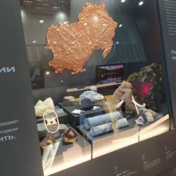 Иммерсивный полет над островом Завьялова, настоящий вертолет Ми-38 и артефакты — чем удивляет Колыма #4