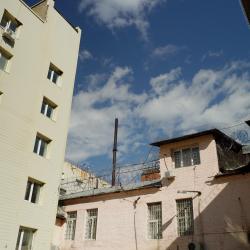 В преддверии профессионального праздника журналистам показали работу одного из старейших следственных изоляторов Дальнего Востока #2